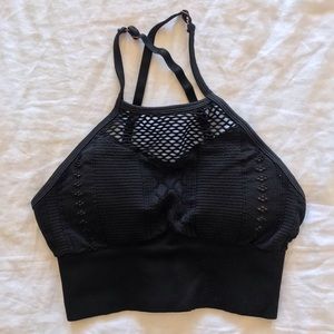 Black sports bra